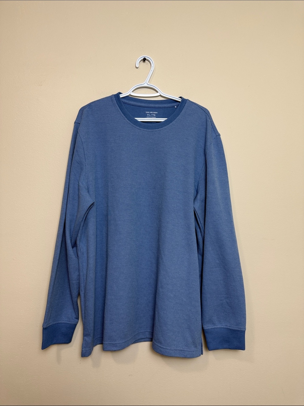 Van Heusen Men’s Slate Blue Long-Sleeve Crewneck size XL
